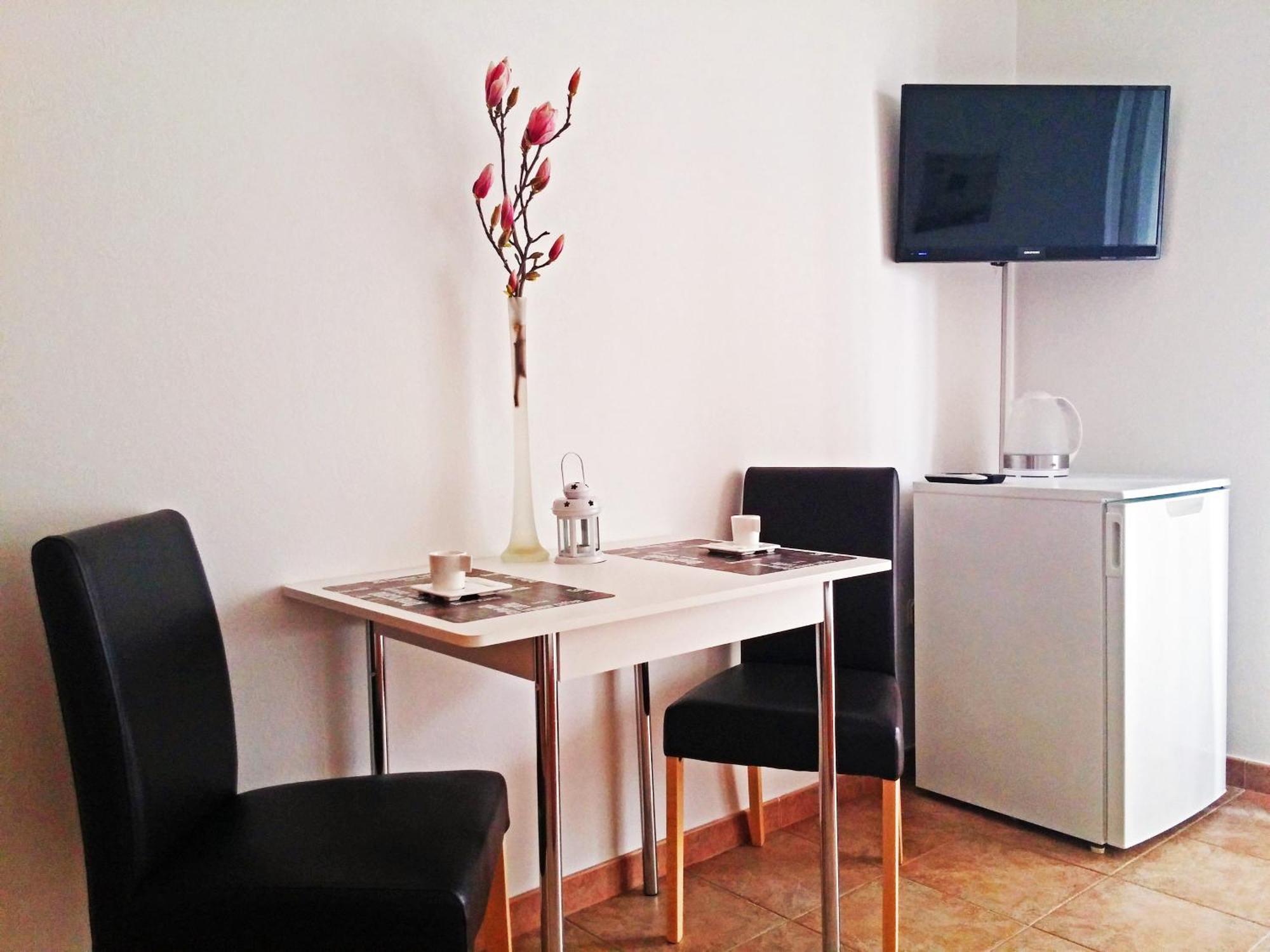 Apartments And Rooms Saric Jadrija Room photo