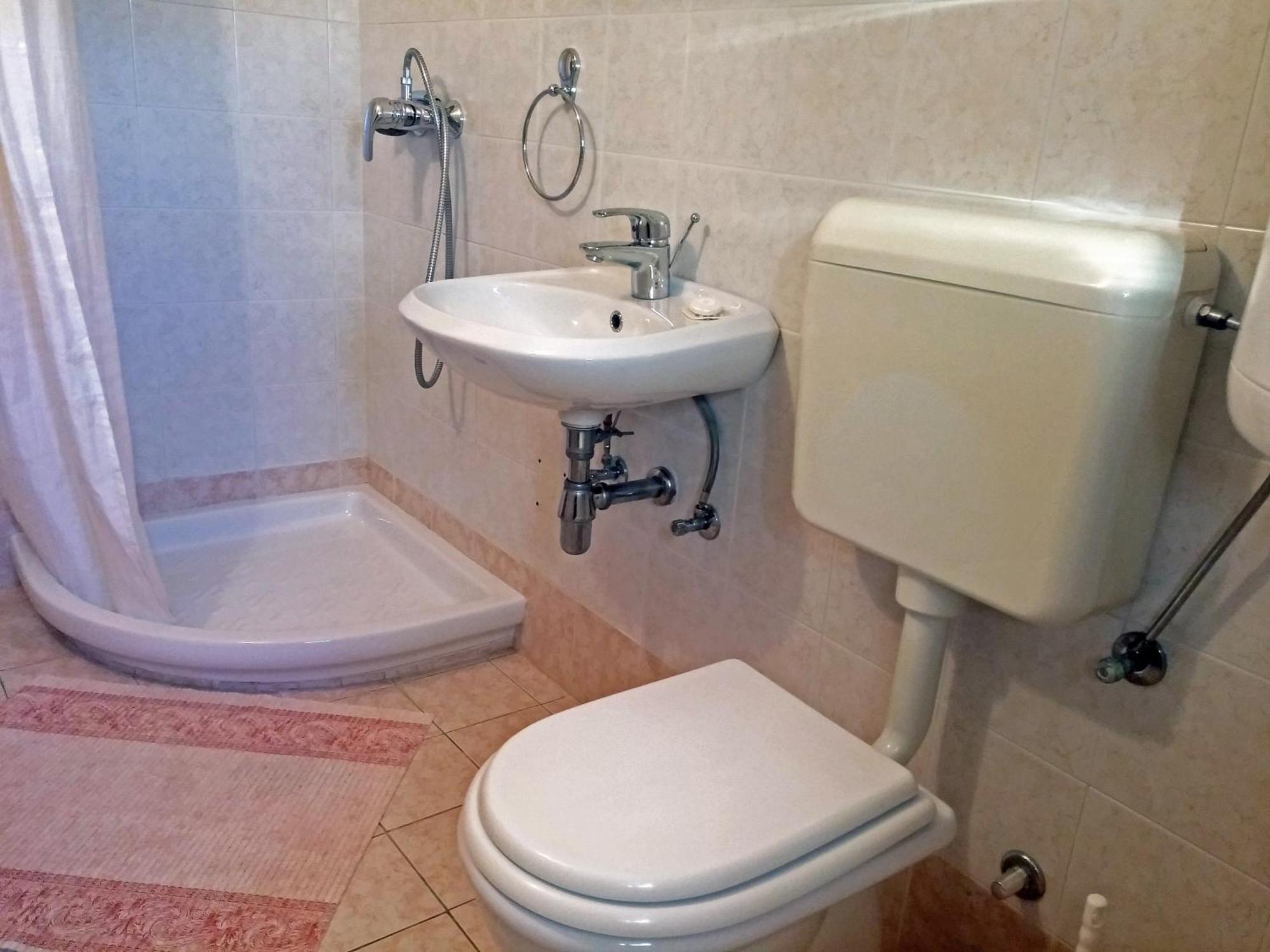 Apartments And Rooms Saric Jadrija Room photo